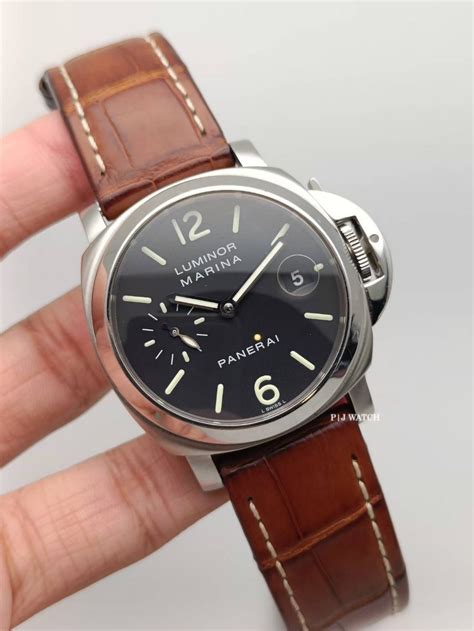 panerai white or black dial|panerai luminor marina pam00048.